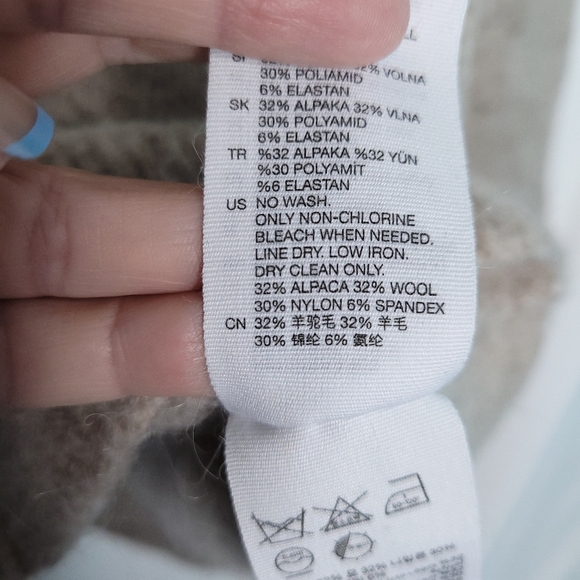 STOCKHOLM ATELIER & OTHER STORIES Alpaca/Wool Blend Women's Pullover Sweater SM. - Picture 10 of 11